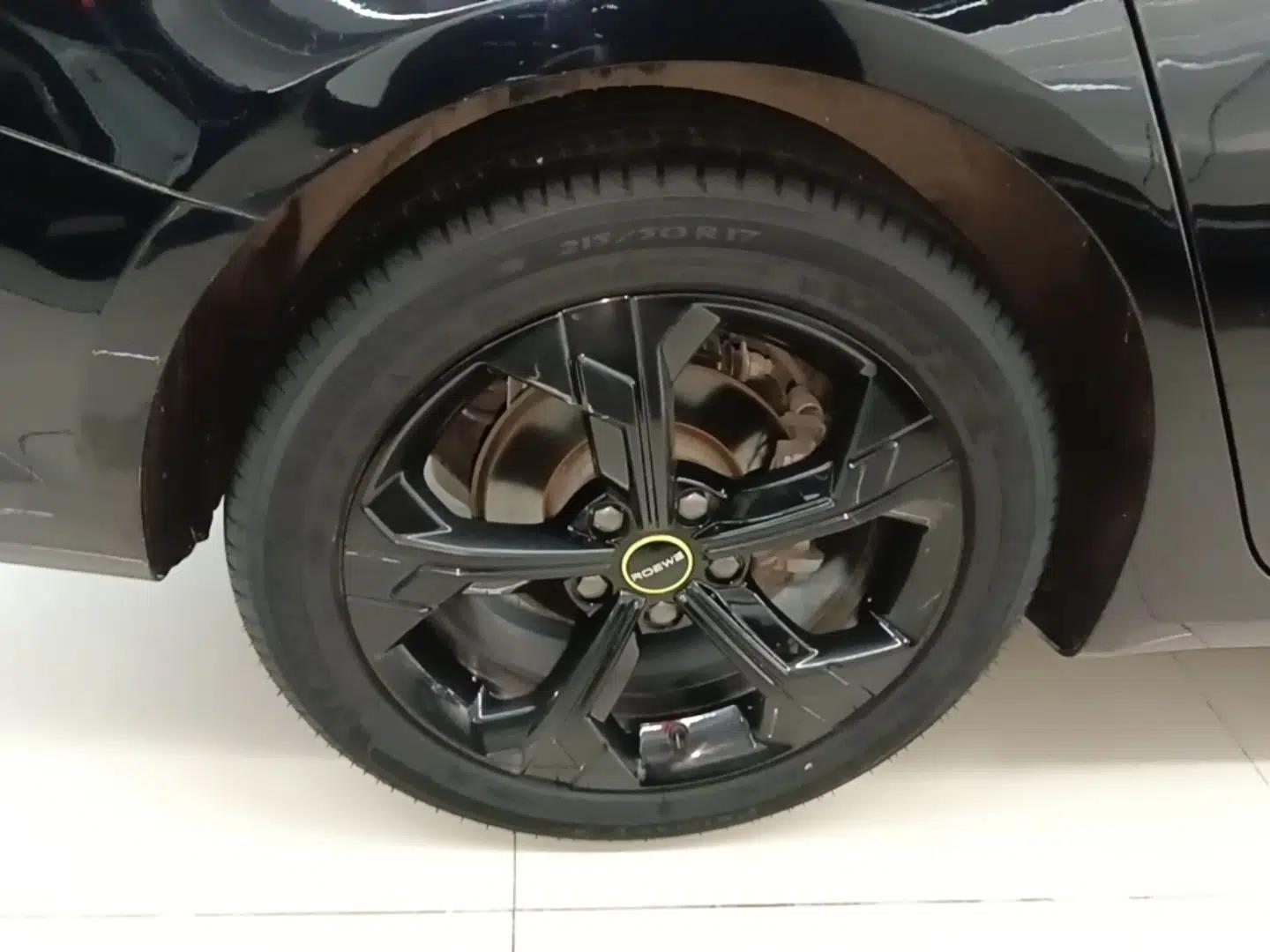 Roewe i6 MAX 2020 300TGI Automatic Sporty Cool Edition — миниатюра 11