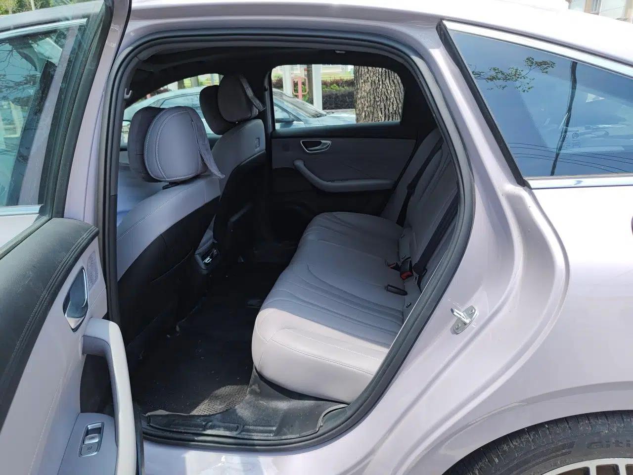 Roewe M7 DMH 2025 Model 160km Enjoyment Version — миниатюра 17