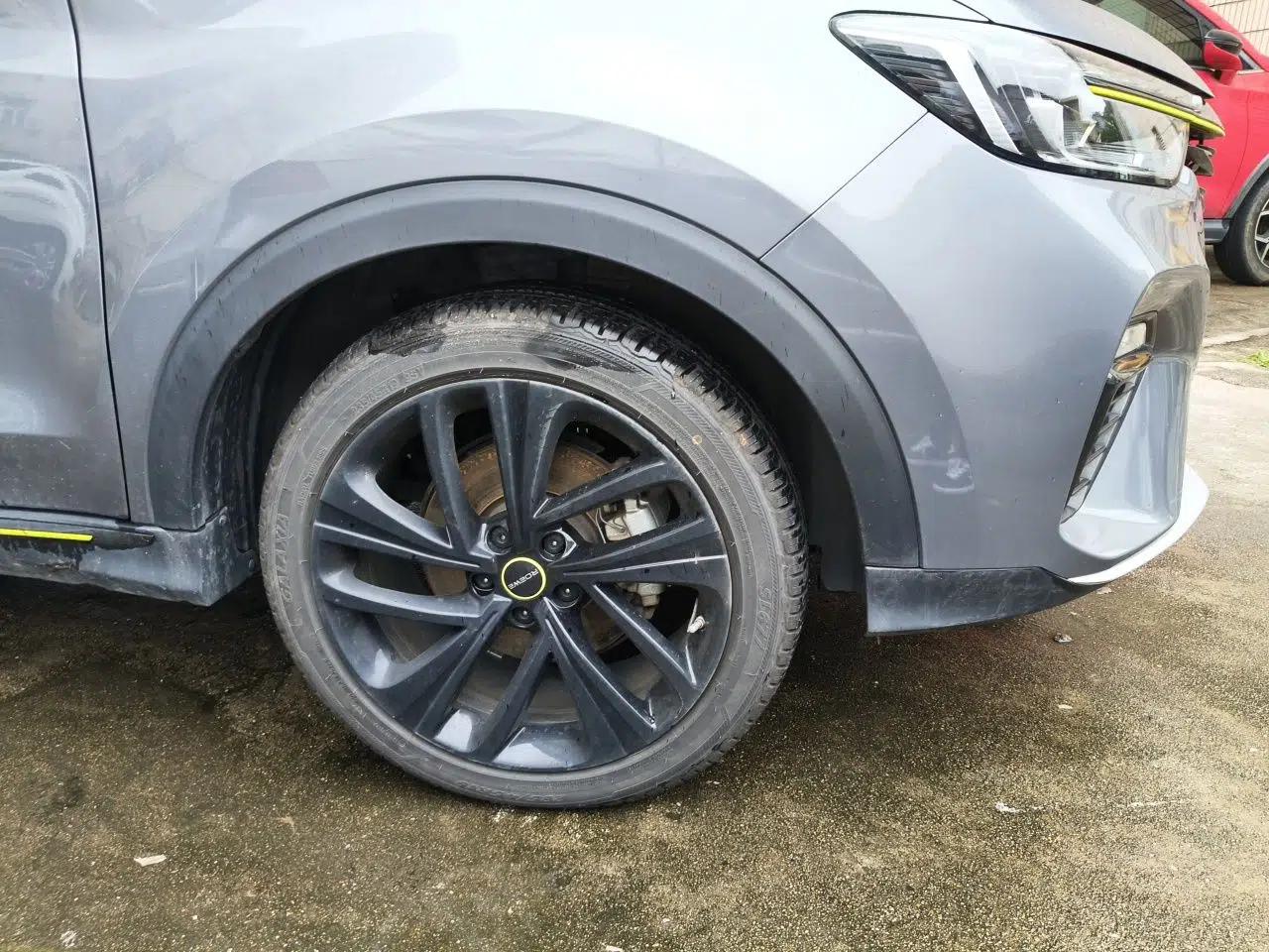 Roewe RX5 eMAX 2020 500 PHEV Smart Cabin Flagship Edition — миниатюра 8