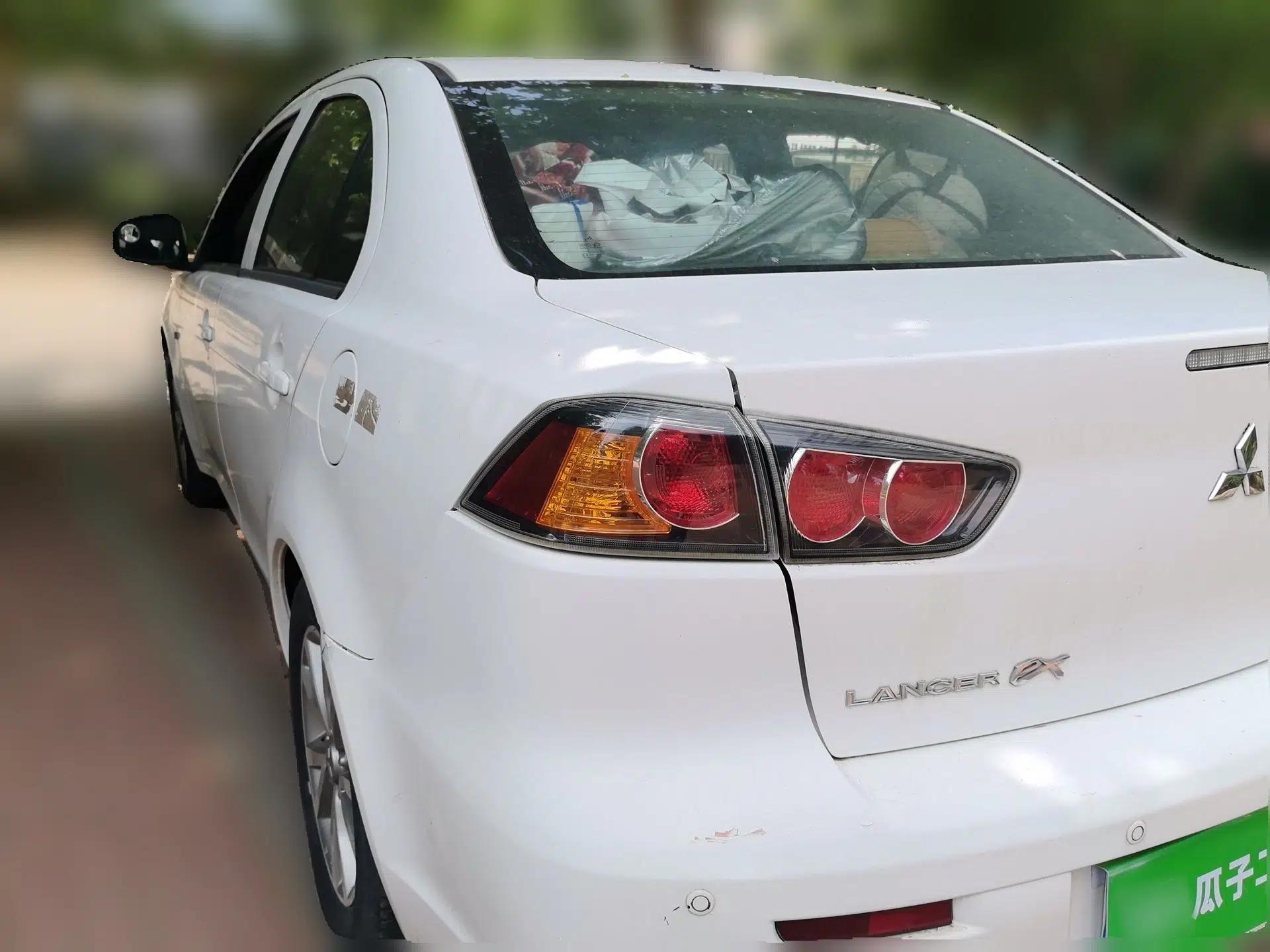 Mitsubishi Lancer EX 2013 Fashion Edition 1.8L CVT Comfort Version — миниатюра 4