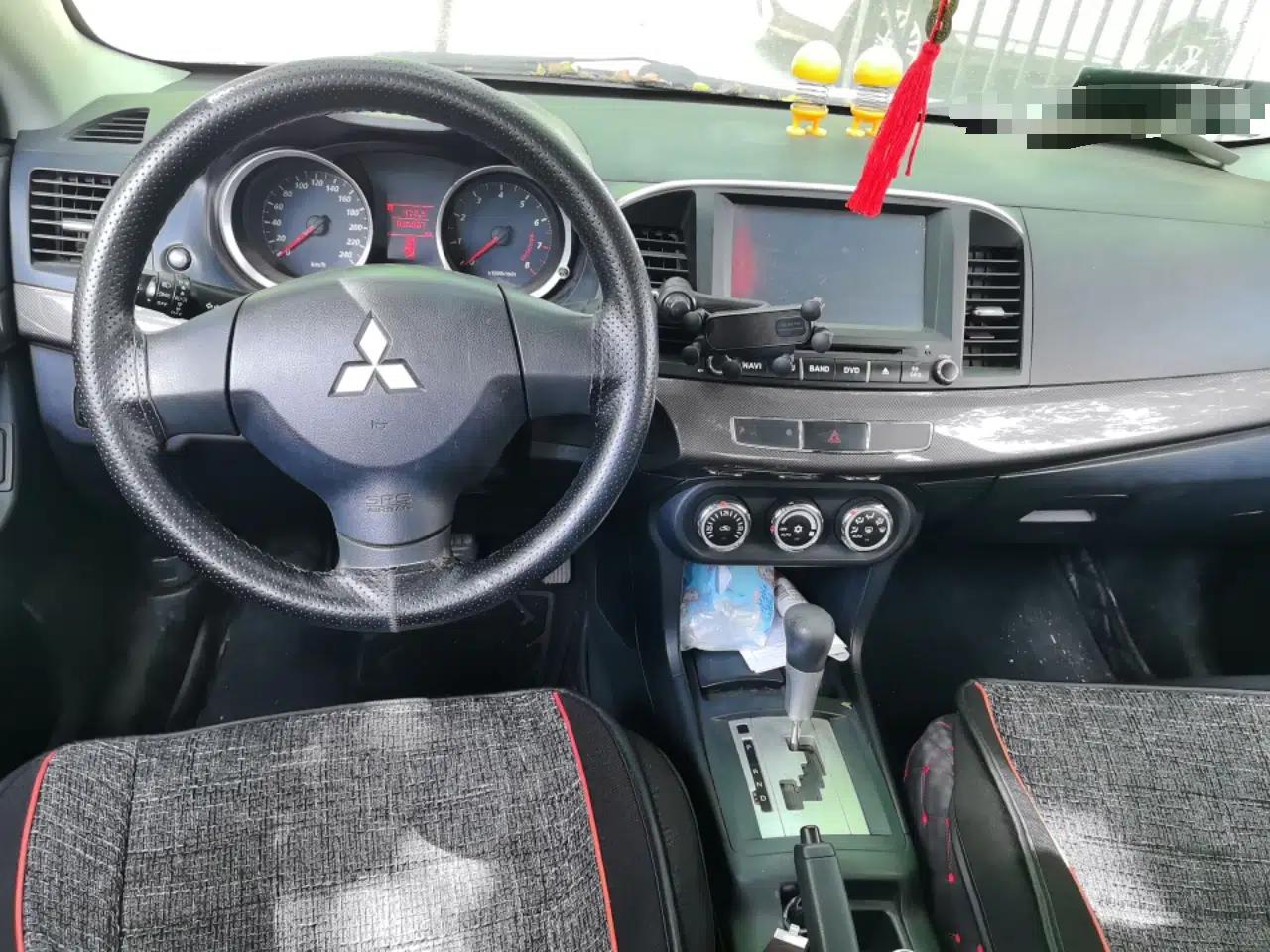 Mitsubishi Lancer EX 2013 Fashion Edition 1.8L CVT Comfort Version — миниатюра 9