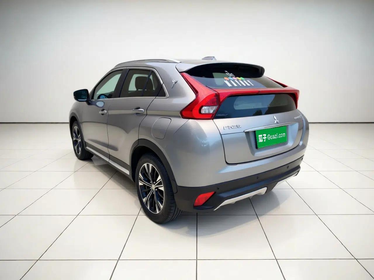 Mitsubishi Eclipse Cross 2018 1.5T CVT Two-Wheel Drive Dream Edition — миниатюра 4