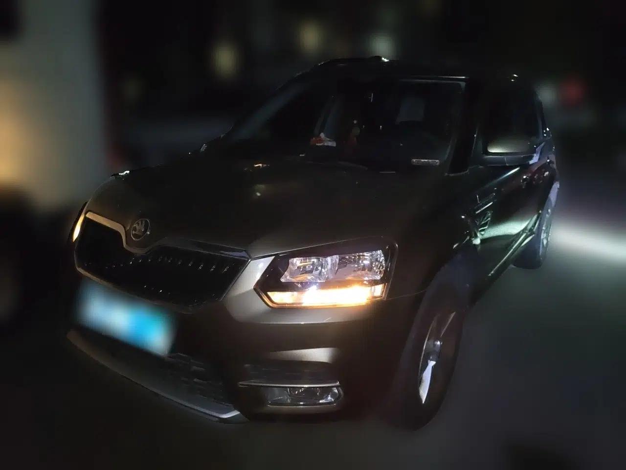 Skoda Yeti 2016 1.4TSI DSG Advanced Edition — миниатюра 1