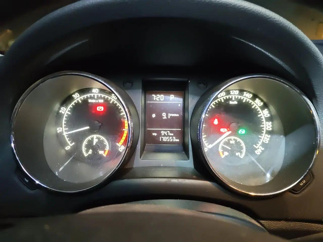 Skoda Yeti 2016 1.4TSI DSG Advanced Edition — миниатюра 11