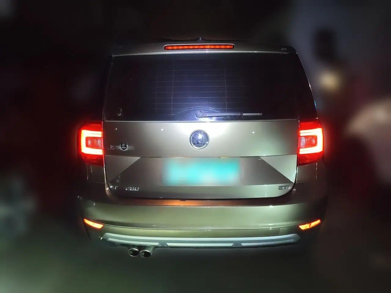 Skoda Yeti 2016 1.4TSI DSG Advanced Edition — миниатюра 5