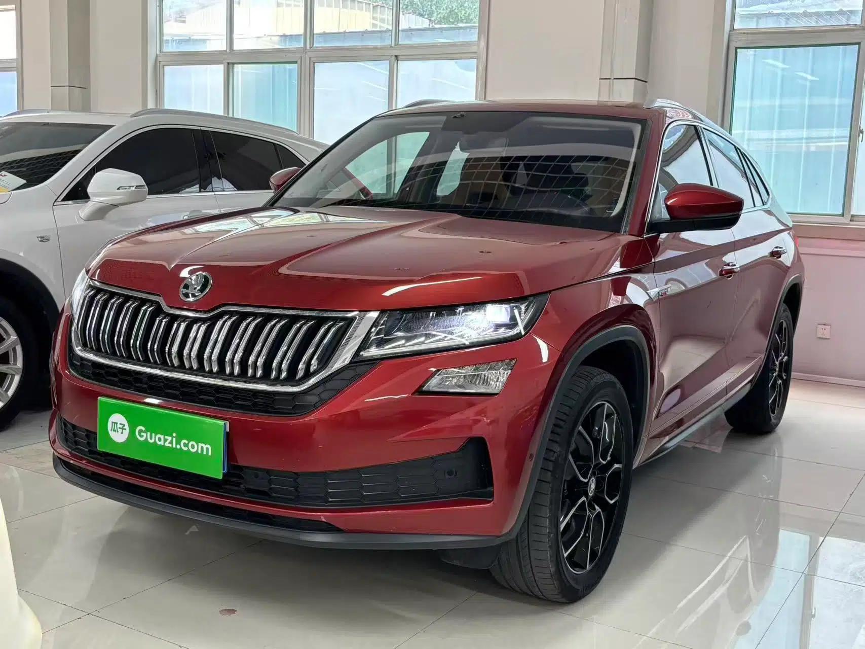 Skoda Kodiaq GT 2019 TSI330 Two-Wheel-Drive Luxury Edition China VI Standard — миниатюра 1