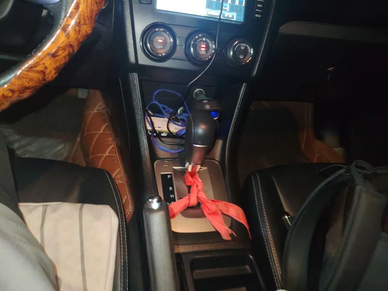 Subaru XV 2014 2.0i Luxury Navigation Edition — миниатюра 14