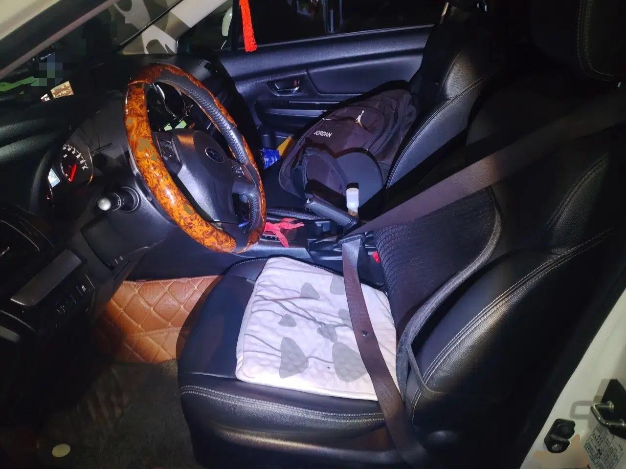 Subaru XV 2014 2.0i Luxury Navigation Edition — миниатюра 15