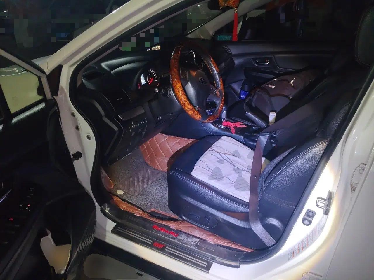 Subaru XV 2014 2.0i Luxury Navigation Edition — миниатюра 16