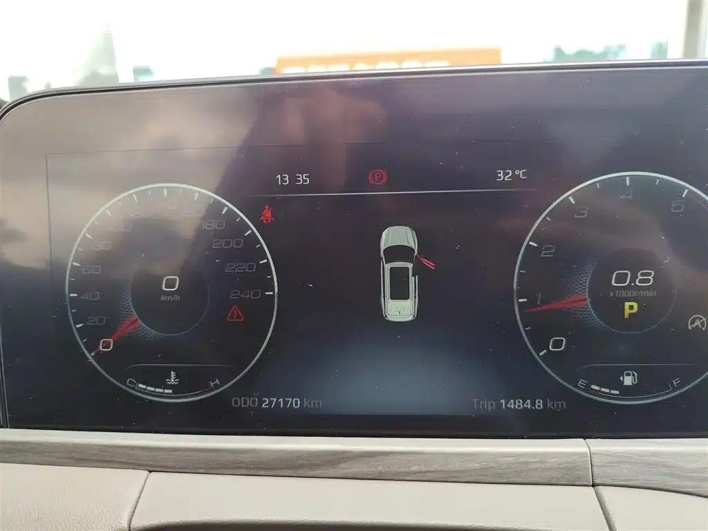 Lingyu 2023 EcoBoost 225 Premium 7-seater (2/2/3 seats) — миниатюра 4
