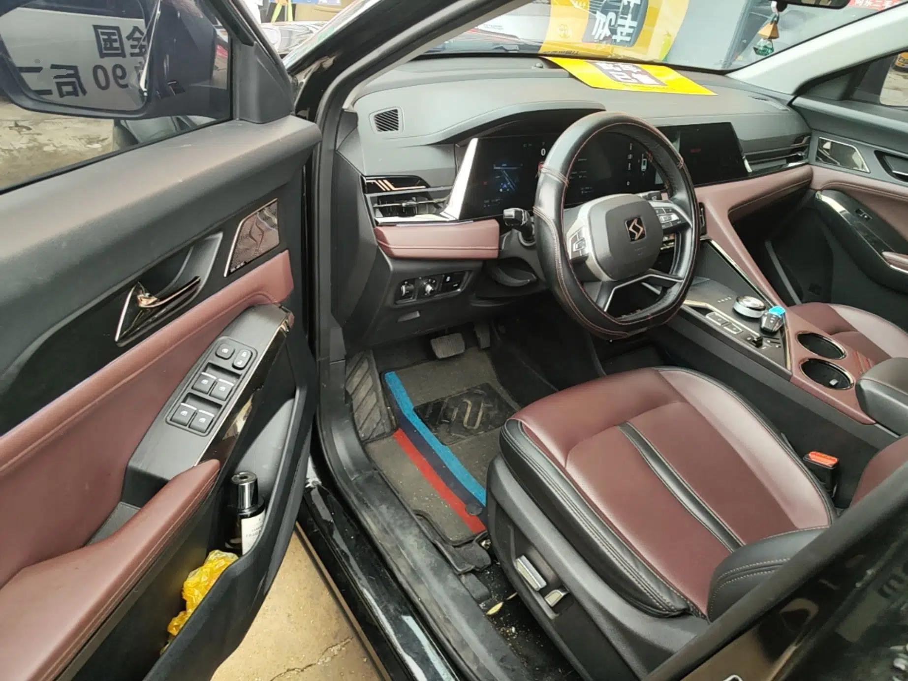 SOL X8 PLUS 2023 1.5 TGDI DCT Smart Edition 7-Seater — миниатюра 23