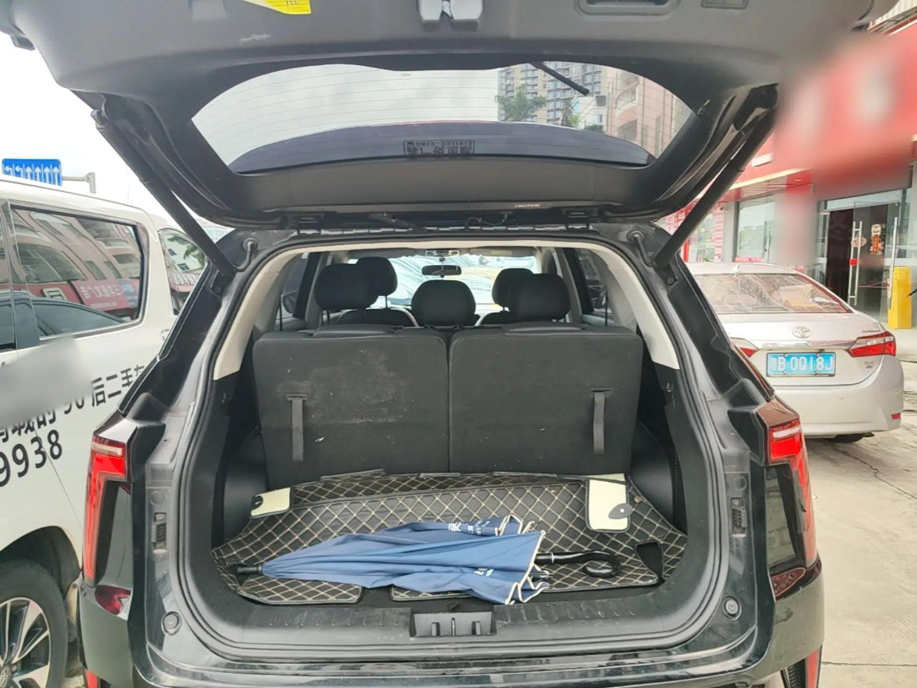 SOL X8 PLUS 2023 1.5 TGDI DCT Smart Edition 7-Seater — миниатюра 27