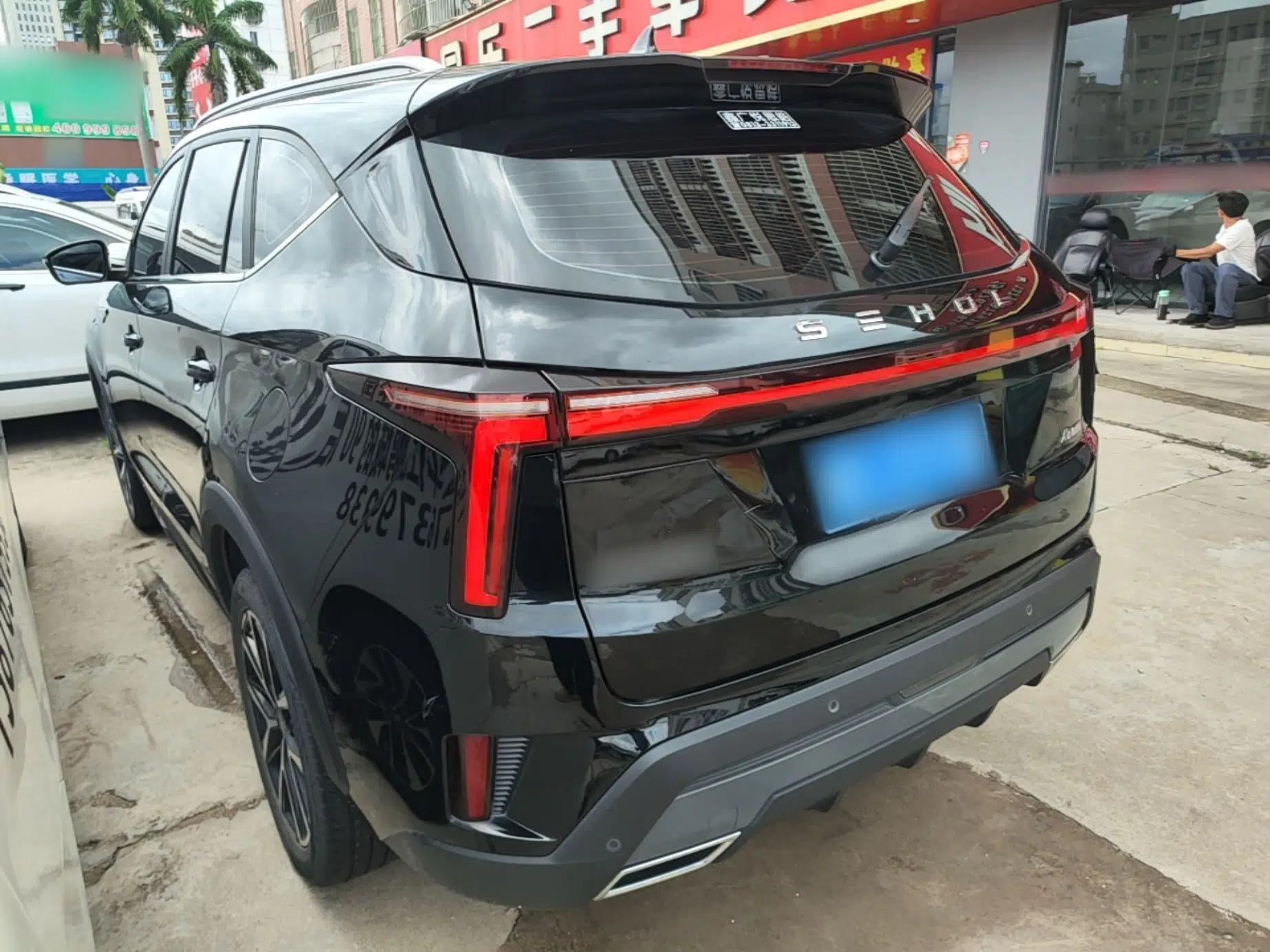 SOL X8 PLUS 2023 1.5 TGDI DCT Smart Edition 7-Seater — миниатюра 4