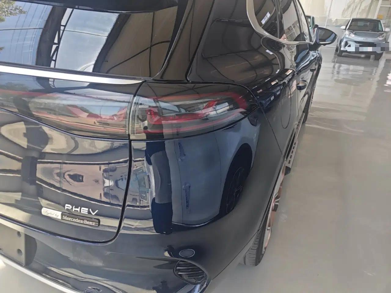 Denza X 2020 PHEV Flagship Edition — миниатюра 9