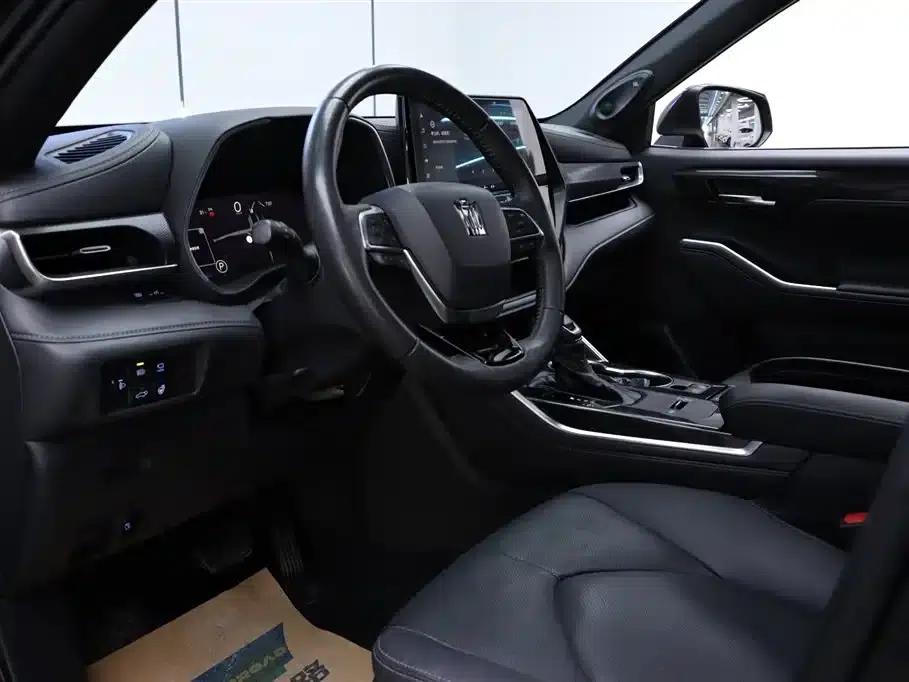 Crown Land Cruiser 2021 2.5L HEV 4WD Flagship Edition — миниатюра 9