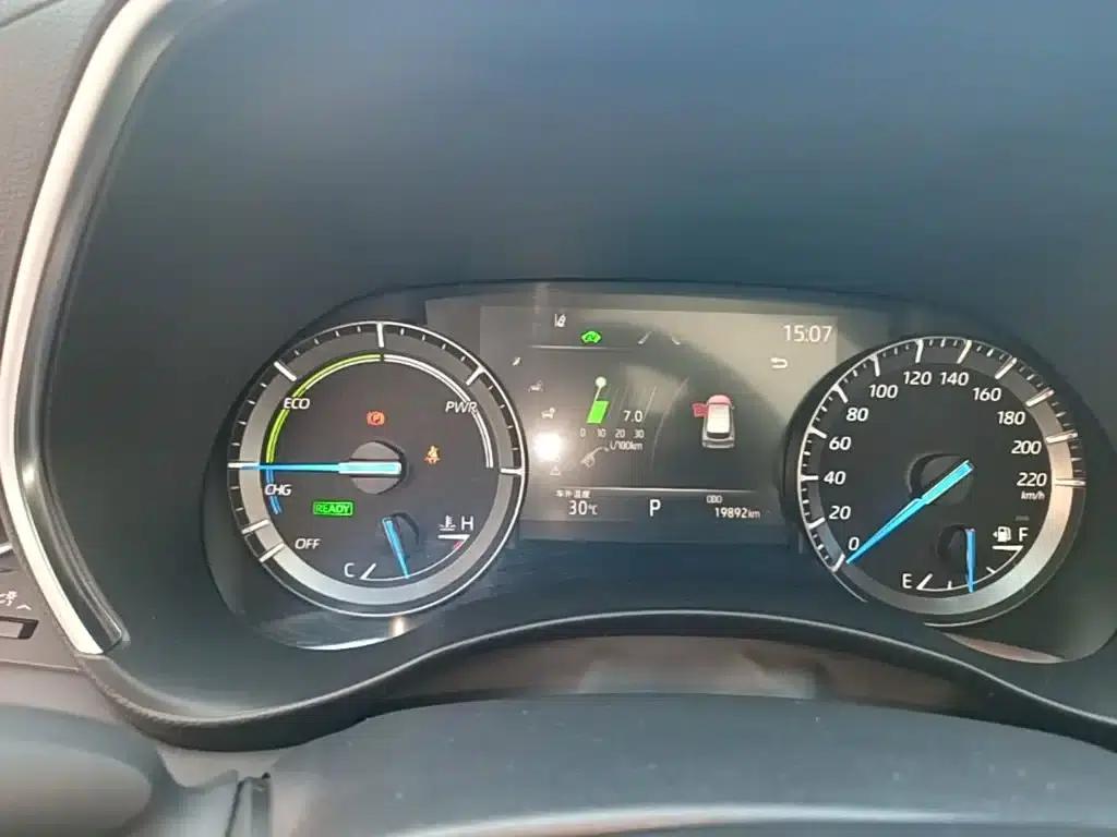 Crown Land Cruiser 2023 2.5L HEV 4WD Luxury Edition — миниатюра 12