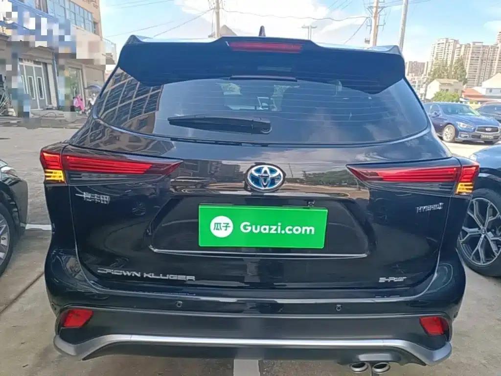 Crown Land Cruiser 2023 2.5L HEV 4WD Luxury Edition — миниатюра 6