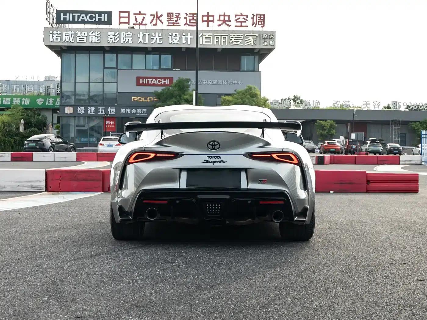 2022 SUPRA GR 3.0T Mountain Grey Limited Edition — миниатюра 3