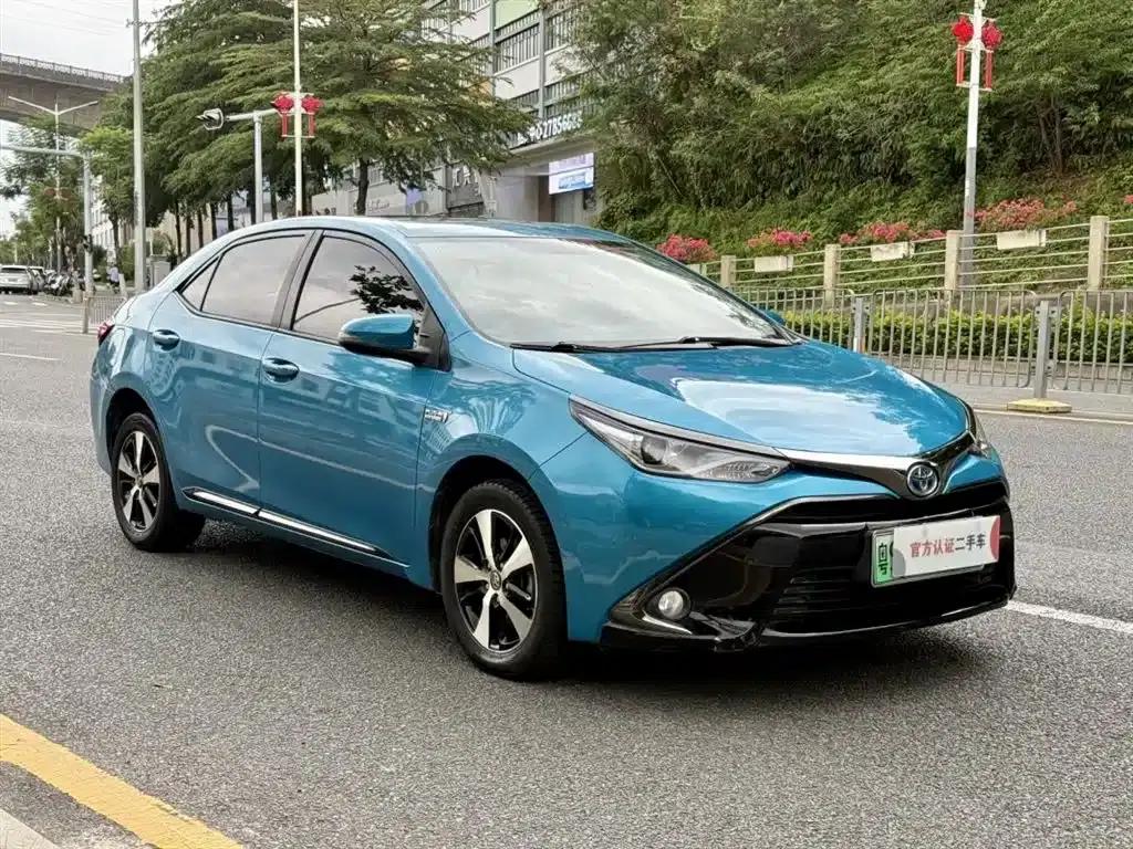 Levin Hybrid E+ 2019 1.8PH V E-CVT Luxury Edition — миниатюра 4