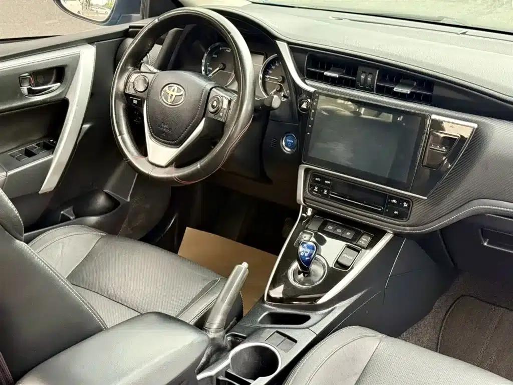 Levin Hybrid E+ 2019 1.8PH V E-CVT Luxury Edition — миниатюра 5