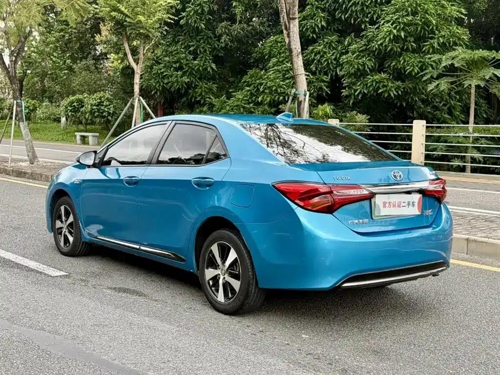 Levin Hybrid E+ 2019 1.8PH V E-CVT Luxury Edition — миниатюра 7