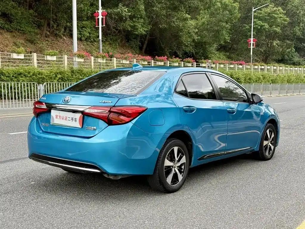 Levin Hybrid E+ 2019 1.8PH V E-CVT Luxury Edition — миниатюра 9