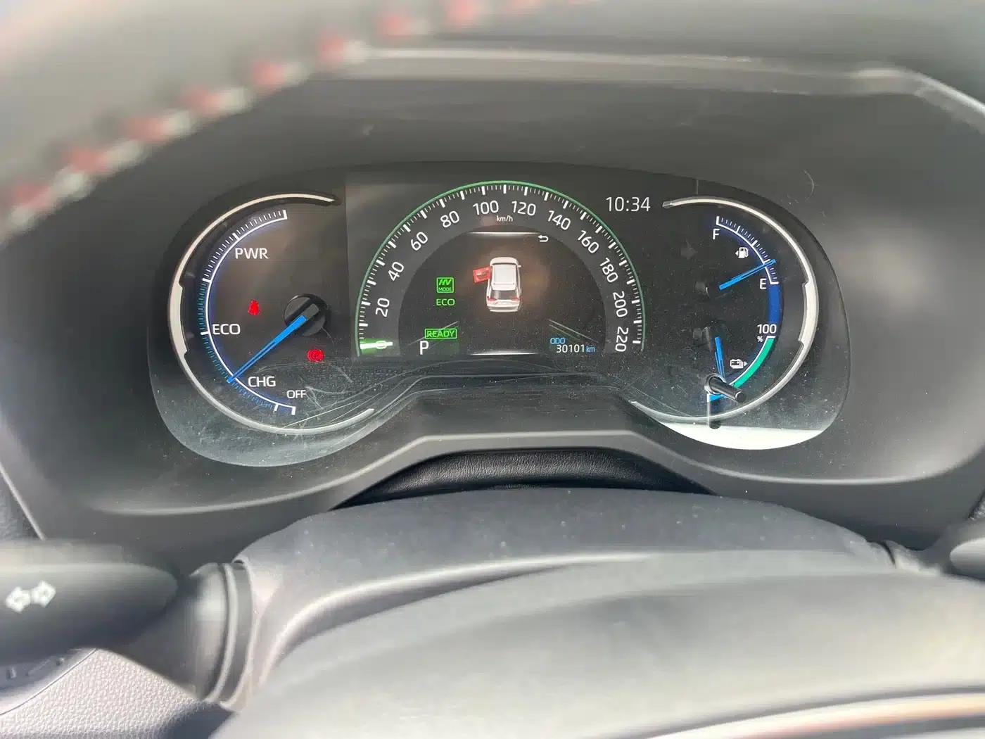 RAV4 Hybrid E+ 2021 2.5L 2WD Urban Pro — миниатюра 6