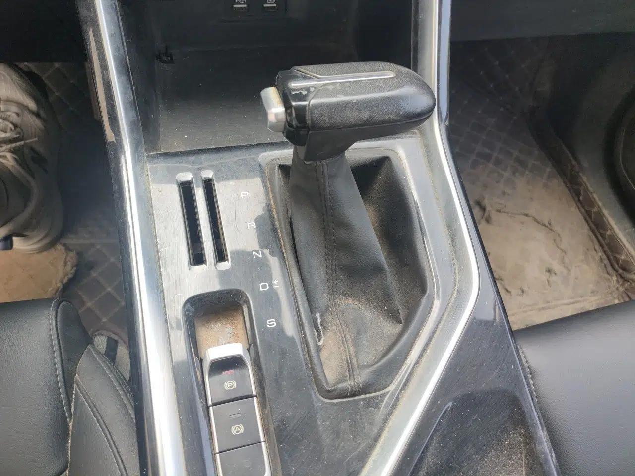 Wuling Asta 2021 1.5T CVT Starlight Edition — миниатюра 14