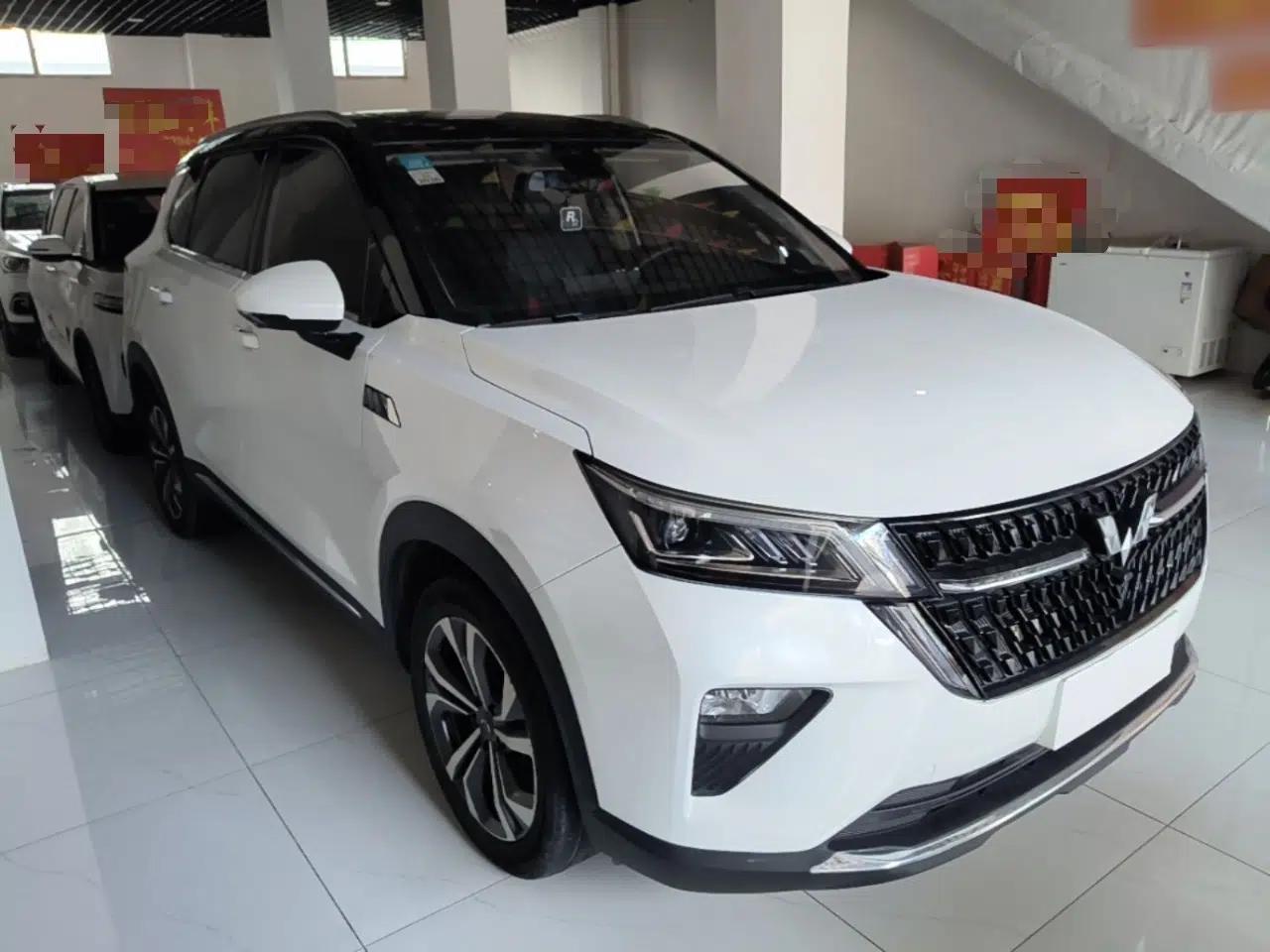 Wuling Asta 2021 1.5T CVT Star曜 Edition — миниатюра 3
