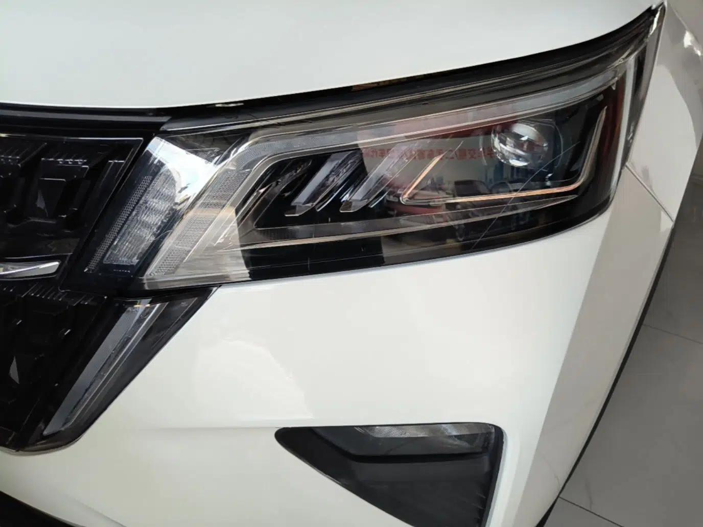 Wuling Asta 2021 1.5T CVT Star曜 Edition — миниатюра 8