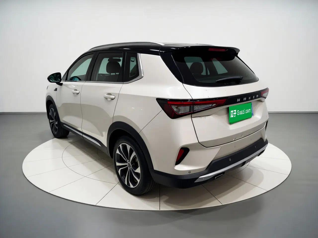 Wuling Asta 2021 1.5T CVT Star曜 Edition — миниатюра 3