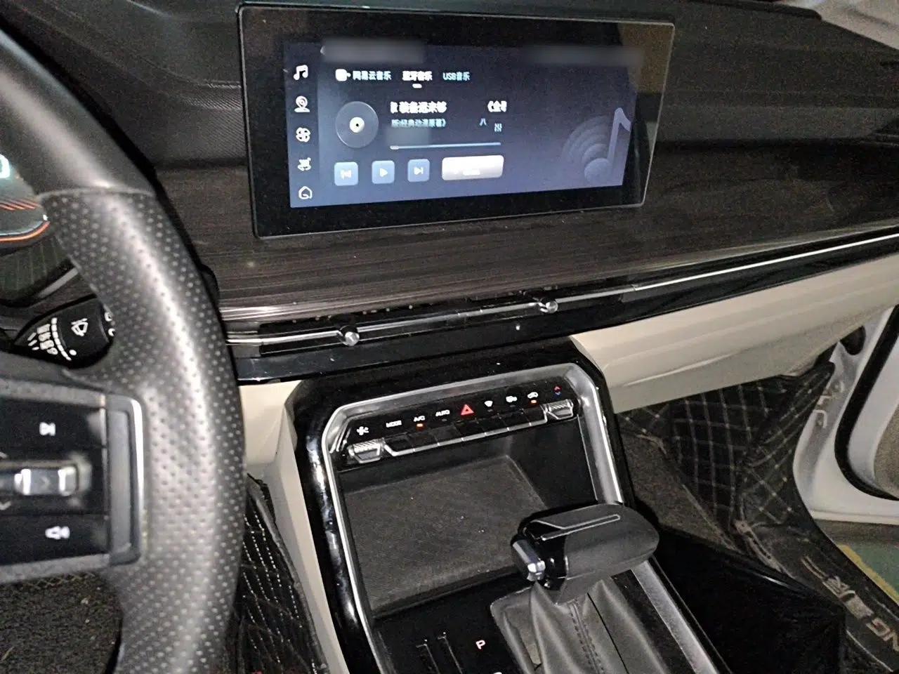 Wuling Asta 2021 1.5T CVT Star曜 Edition — миниатюра 10
