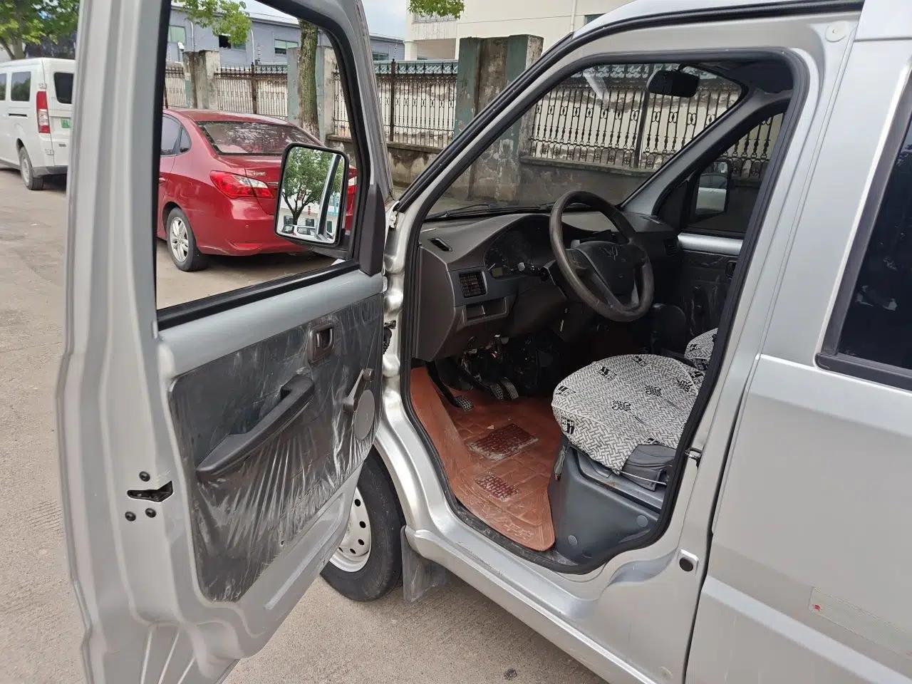 Wuling Rongguang Small Truck 2019 1.5L Base Version Double-Cab Euro VI L3C — миниатюра 16