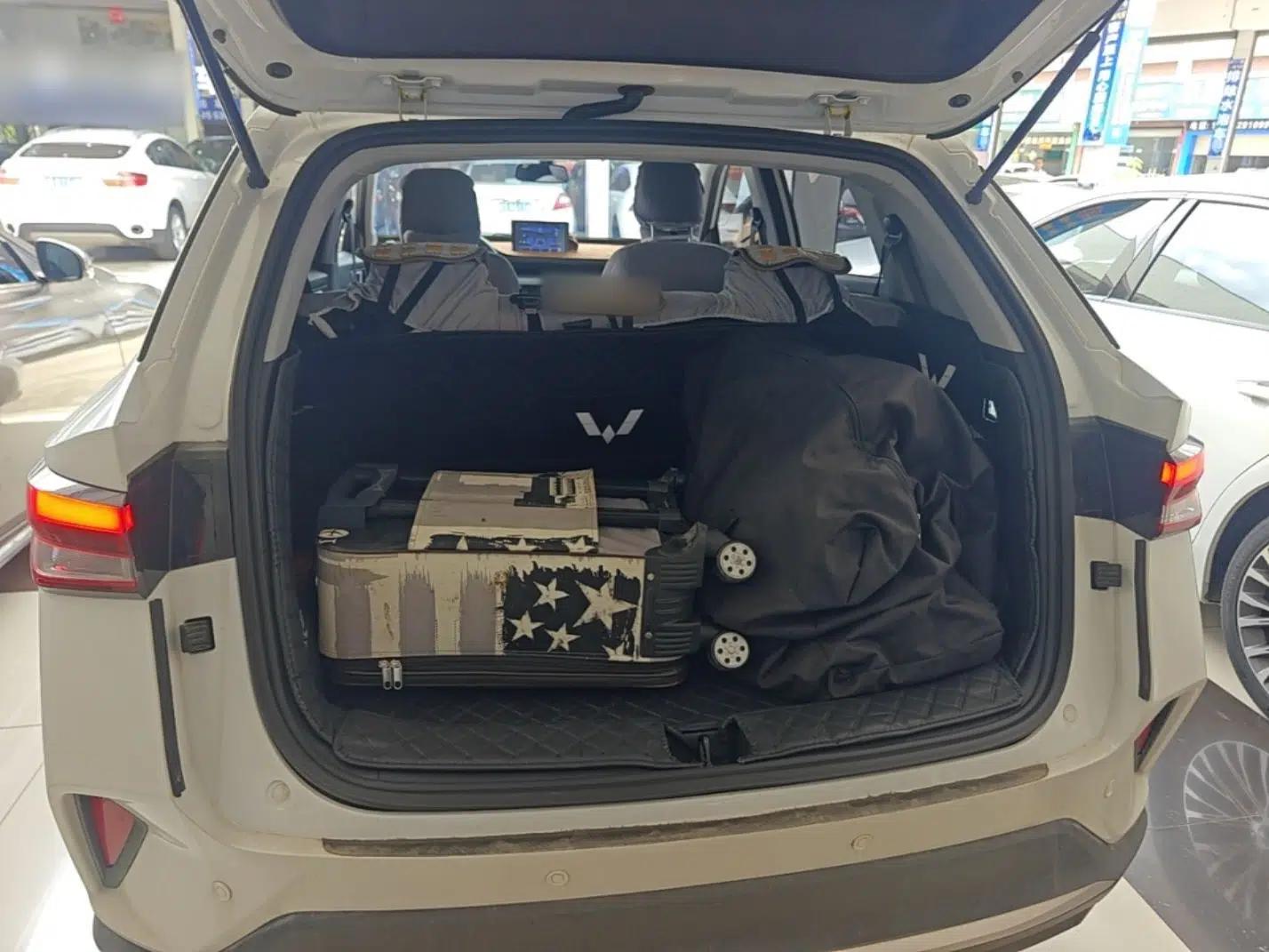 Wuling Alvez 2022 1.5L Manual Free-Style Model — миниатюра 22
