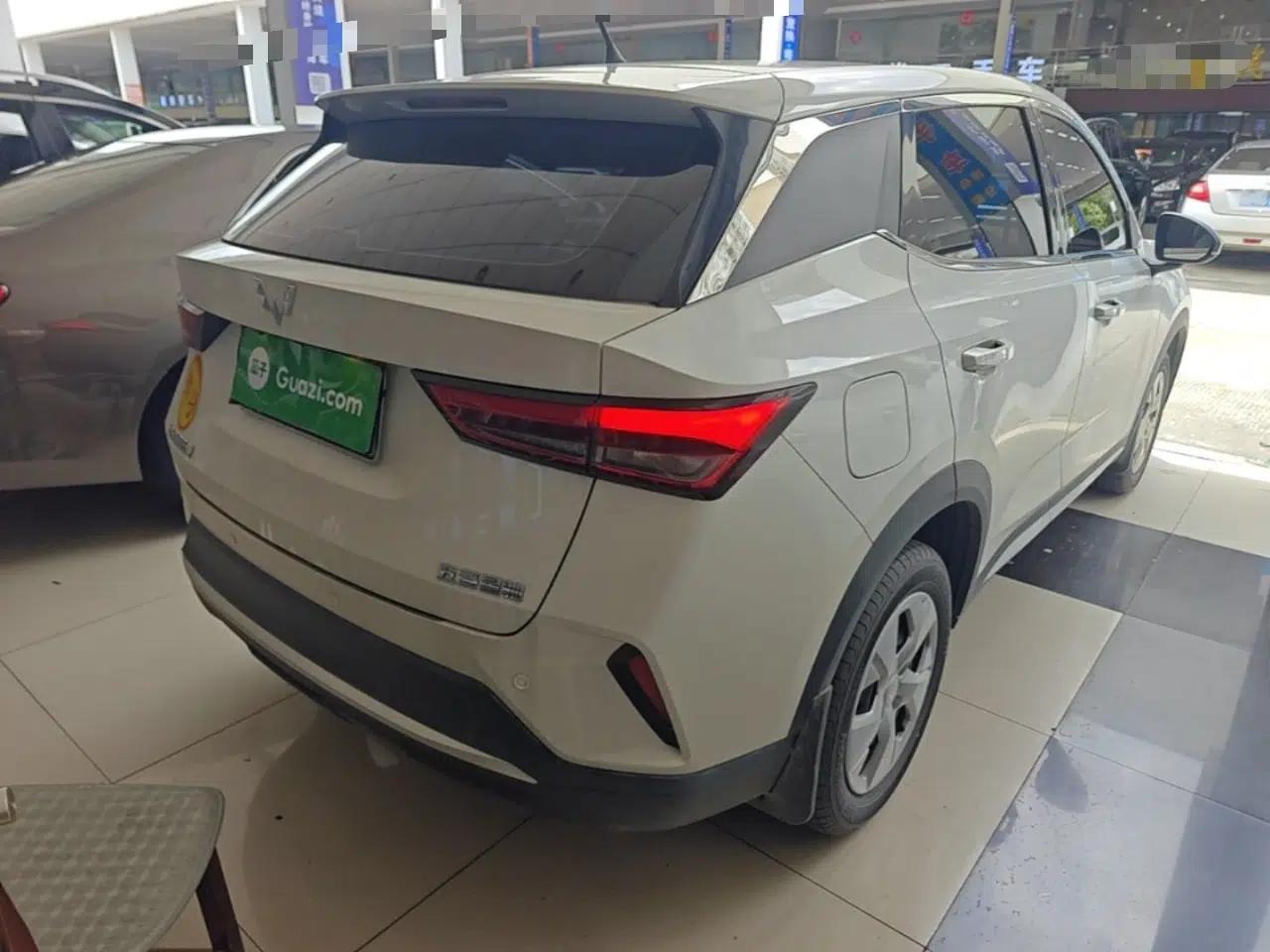 Wuling Alvez 2022 1.5L Manual Free-Style Model — миниатюра 6