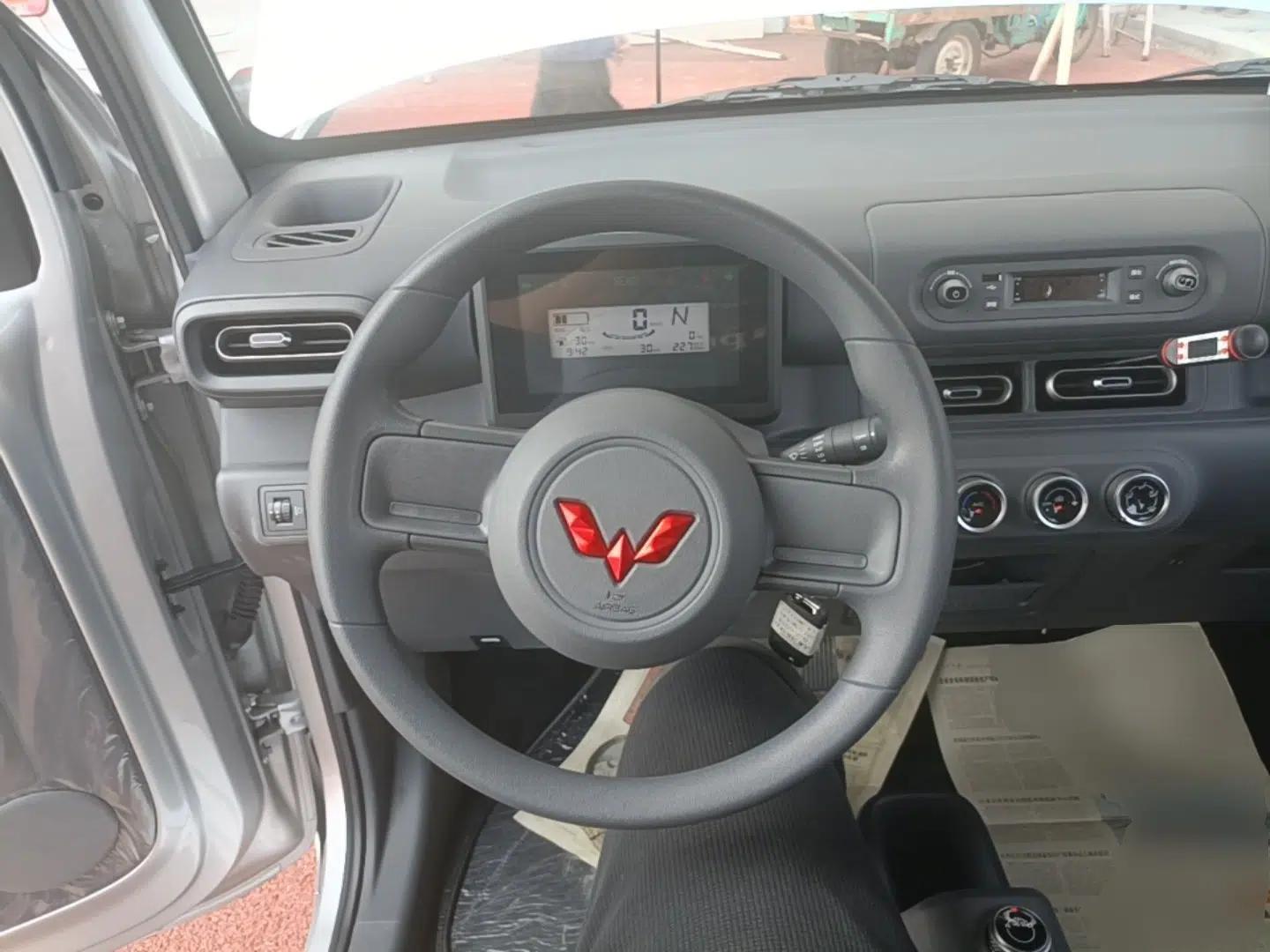 Wuling Zhiguang New Energy 2025 Comfort Model — миниатюра 13