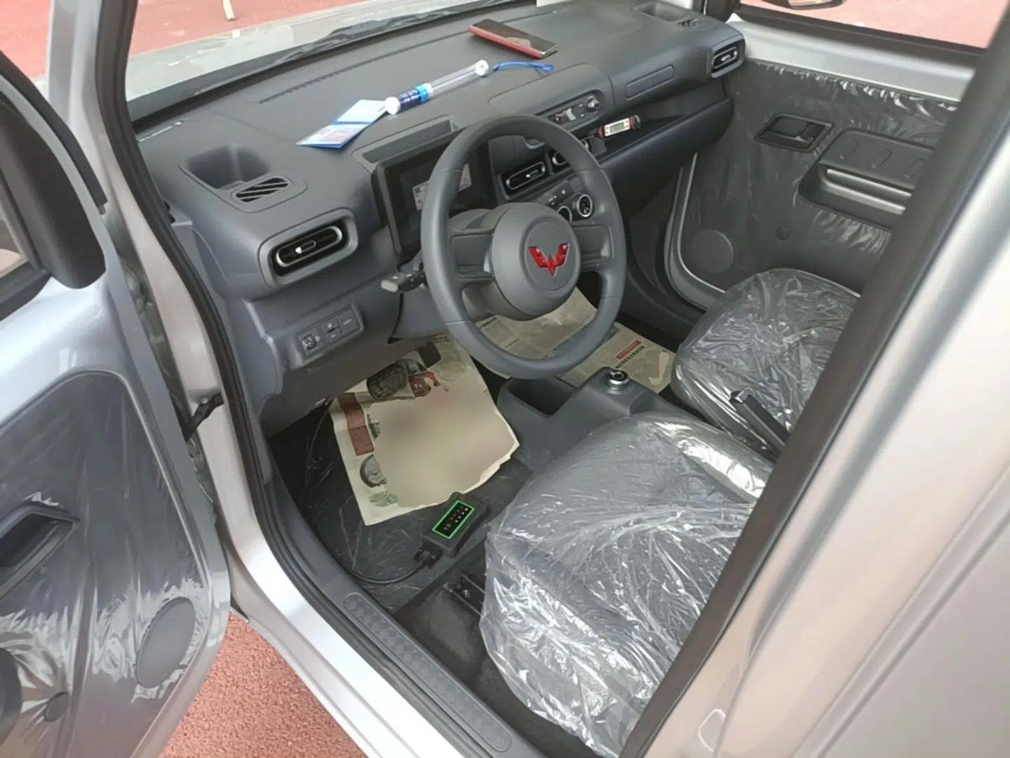 Wuling Zhiguang New Energy 2025 Comfort Model — миниатюра 18