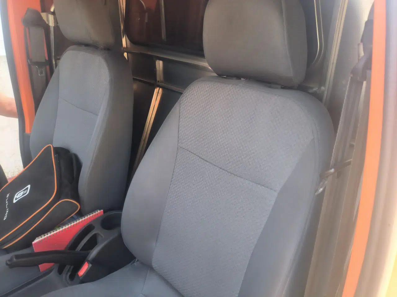 Wuling Rongguang EV 2022 model, 300 km range, automatic transmission, two seats, no sunroof. — миниатюра 17