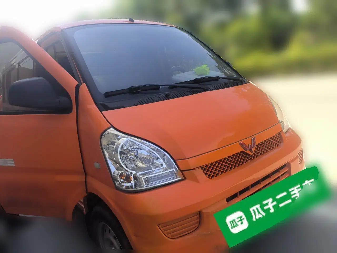 Wuling Rongguang EV 2022 model, 300 km range, automatic transmission, two seats, no sunroof. — миниатюра 3