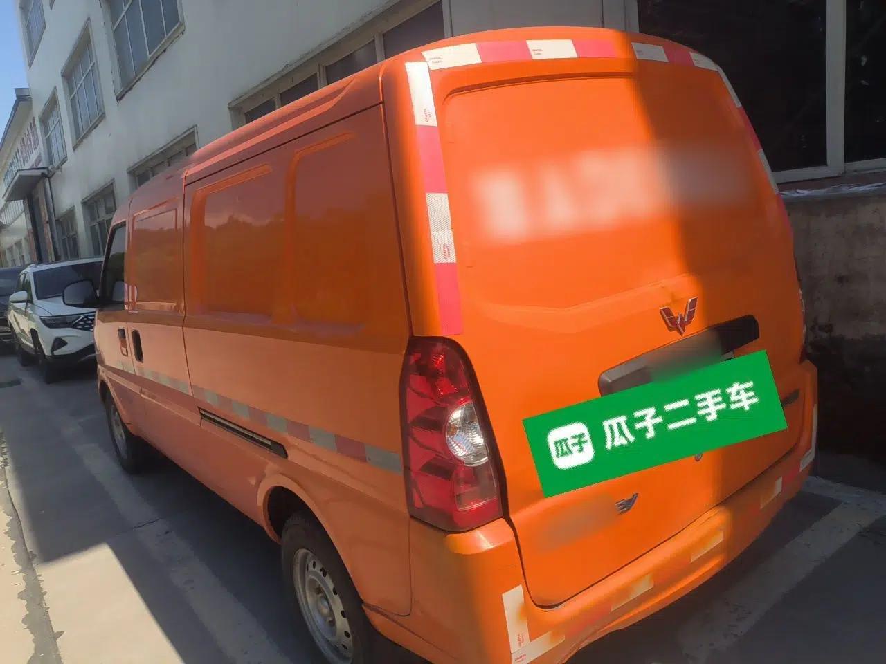 Wuling Rongguang EV 2022 model, 300 km range, automatic transmission, two seats, no sunroof. — миниатюра 4