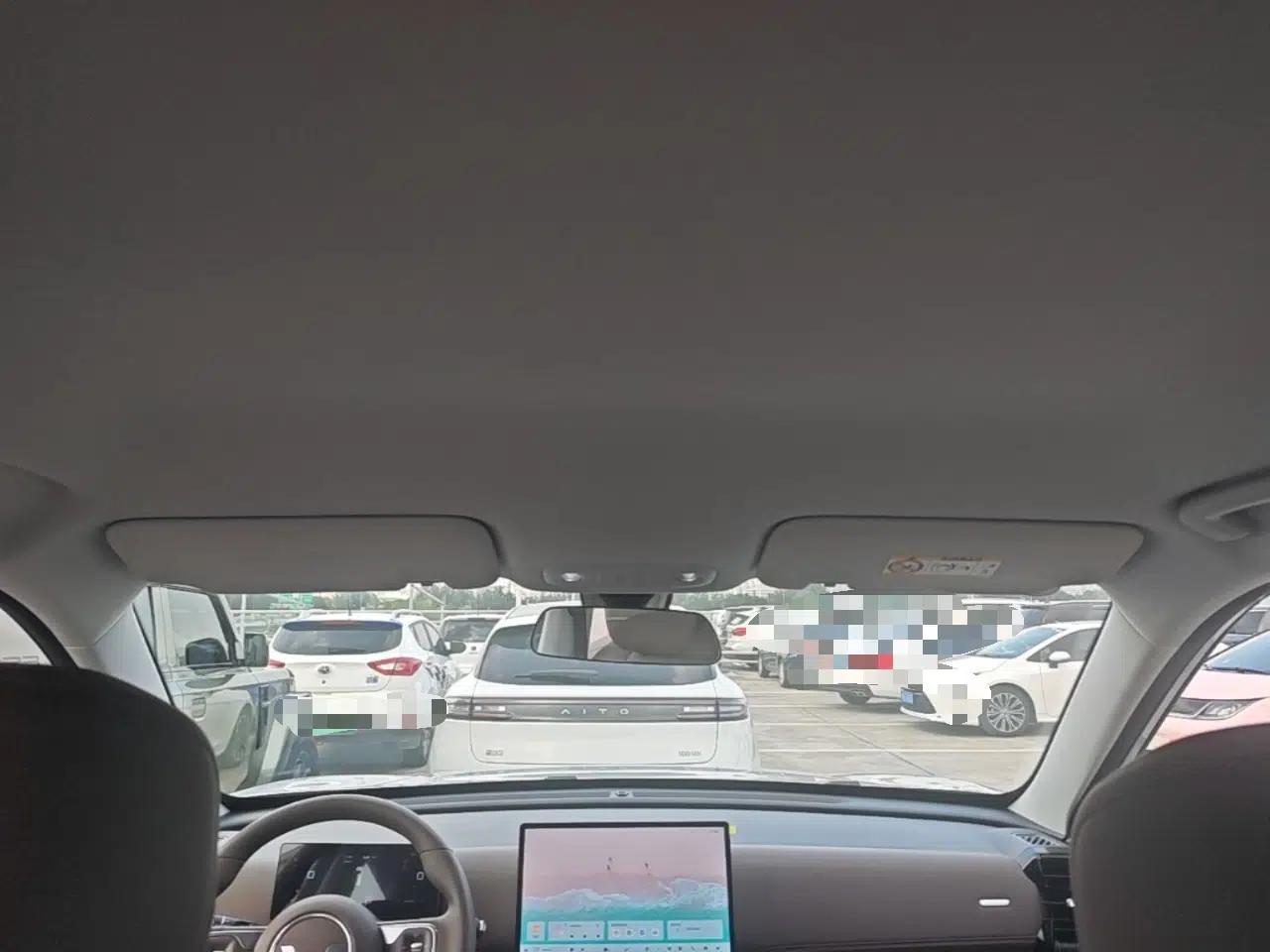 Wuling Xingguang 560 New Energy 2026 Model, Plug-in Hybrid, 125 km, Luxury Version — миниатюра 26