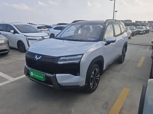 Wuling Xingguang 560 New Energy 2026 Model, Plug-in Hybrid, 125 km, Luxury Version