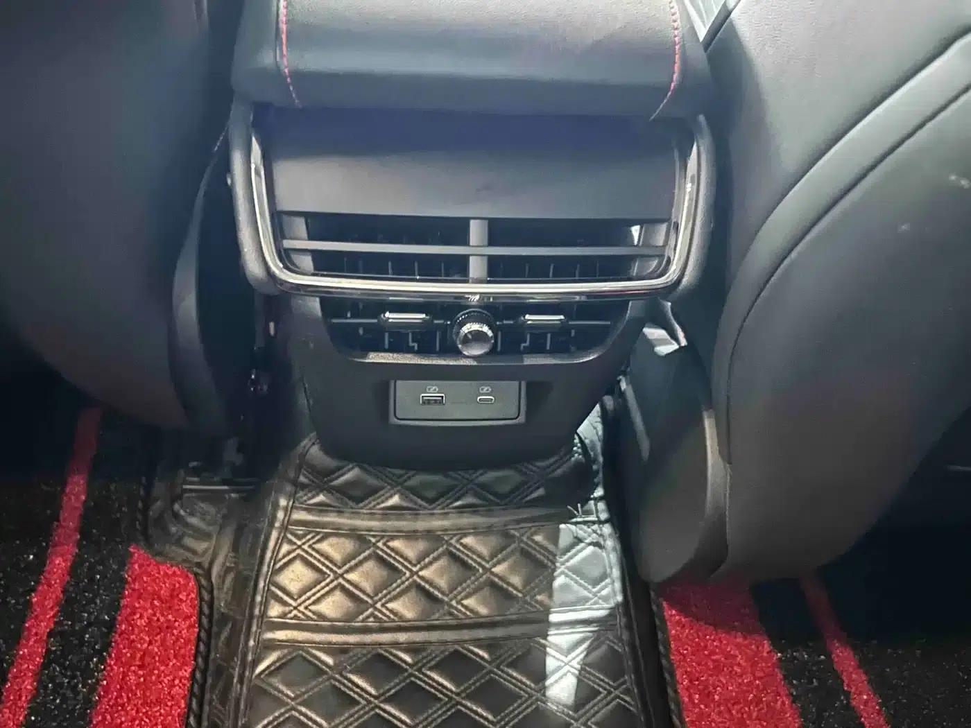 EVOS 2022 EcoBoost 245 Sport Edition — миниатюра 15