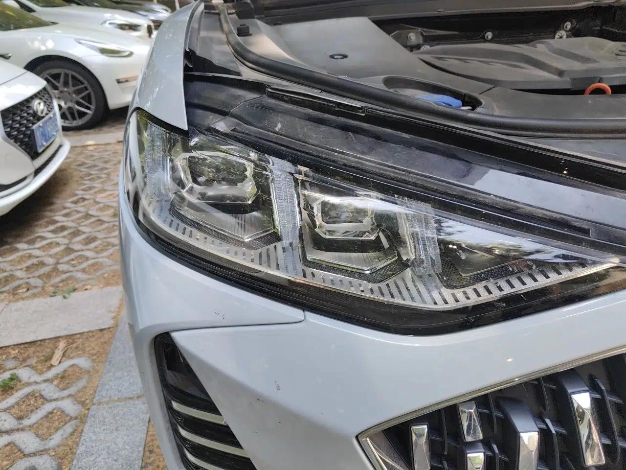 Wey Mocha 2021 2.0T Two-Wheel-Drive Premium Edition — миниатюра 7