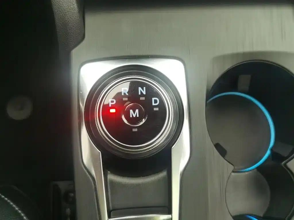 2020 Ford Focus Active EcoBoost 180 Automatic Sport Edition — миниатюра 13