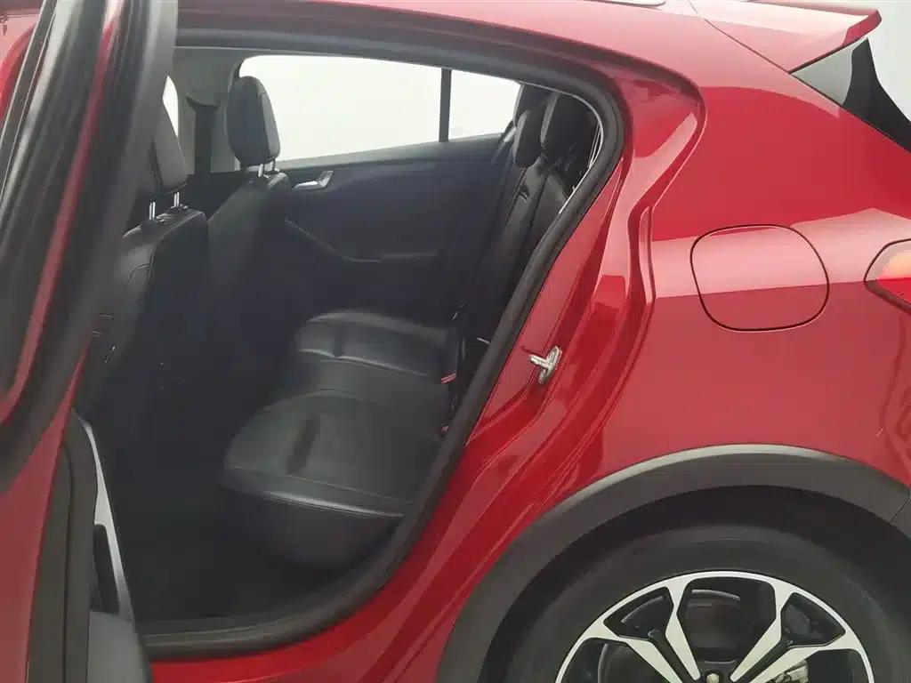 2020 Ford Focus Active EcoBoost 180 Automatic Sport Edition — миниатюра 15