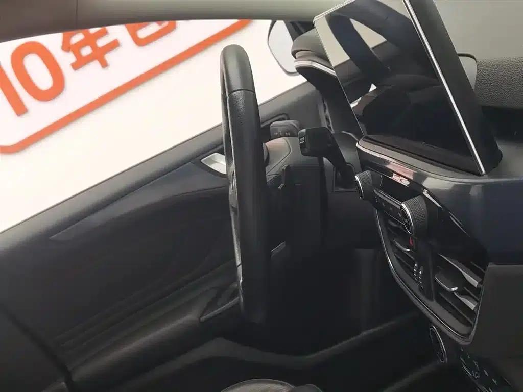 2020 Ford Focus Active EcoBoost 180 Automatic Sport Edition — миниатюра 22