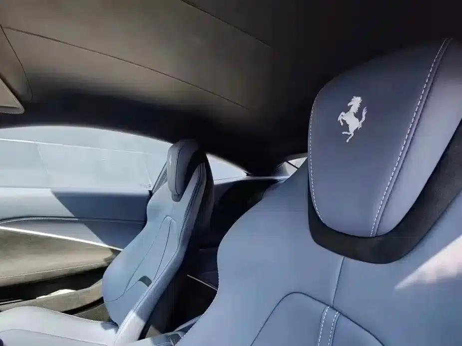 Roma 2020 3.9T V8 — миниатюра 8
