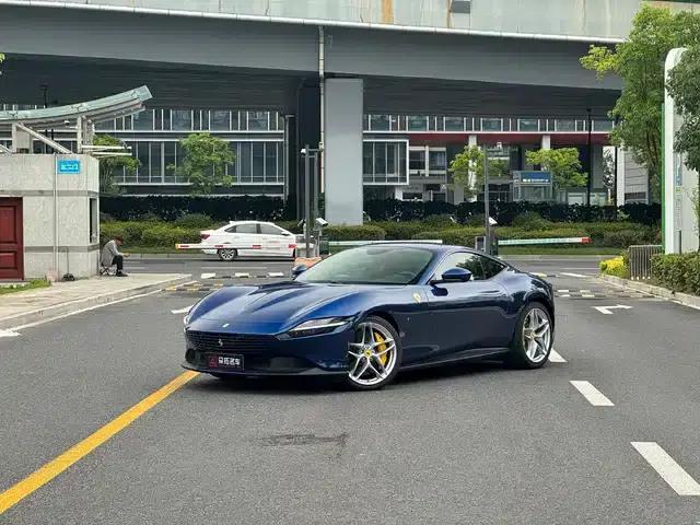 Roma 2020 3.9T V8