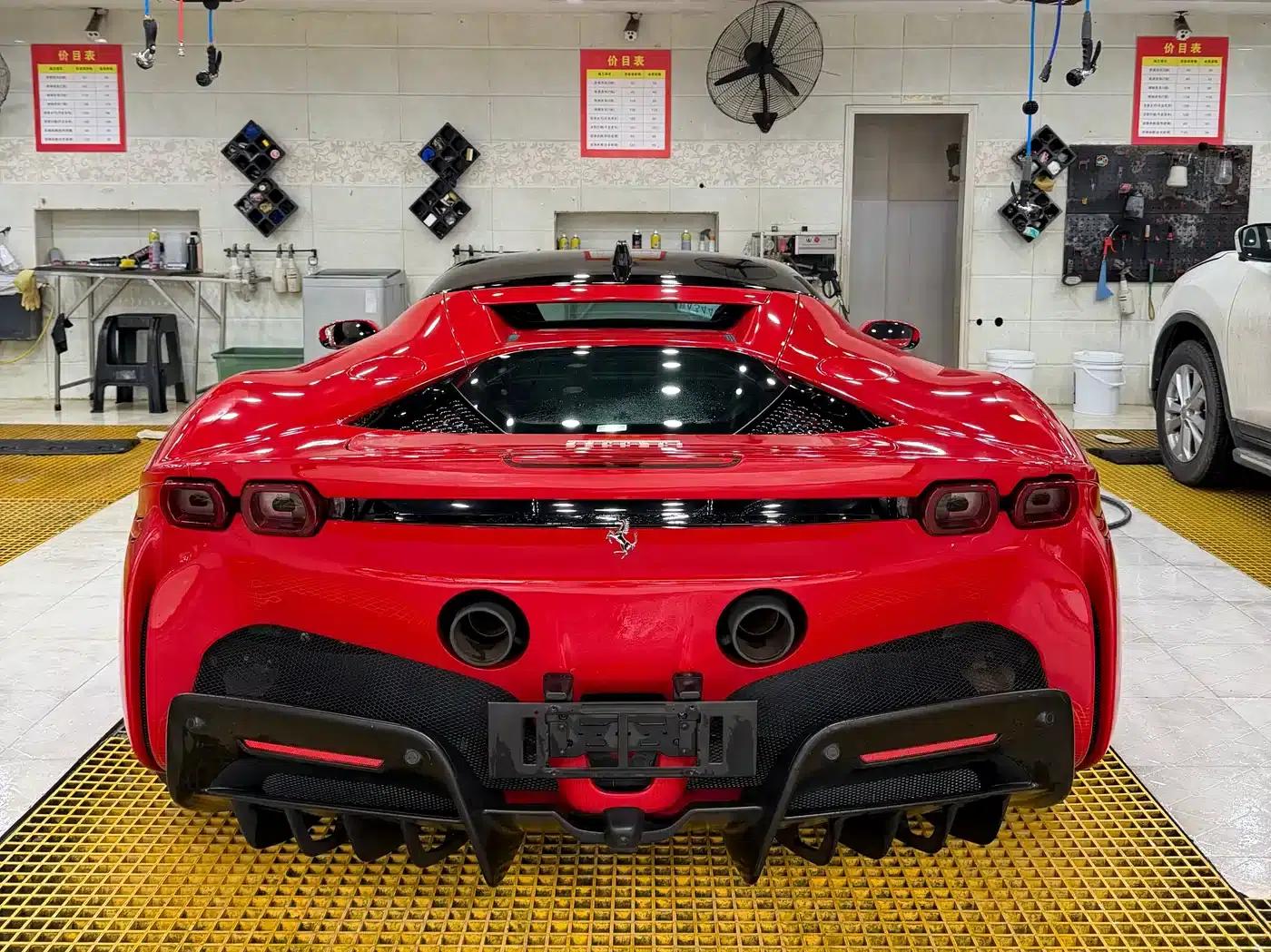 SF90 2020 3.9T V8 Stradale — миниатюра 11
